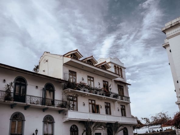 Invest In Casco Antiguo Panama